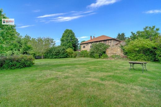 Villa à Zuhatzu Donemiliaga / Zuazo de San Millán, Alava