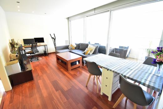 Apartment / Etagenwohnung in Sant Adrià de Besòs, Provinz Barcelona