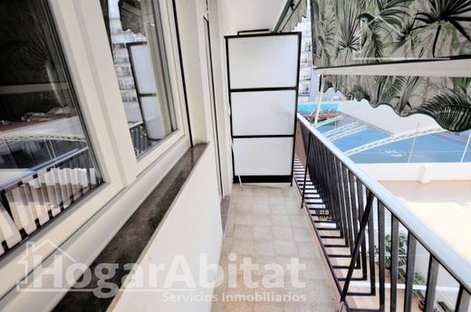 Apartment / Etagenwohnung in Valencia, Provinz Valencia