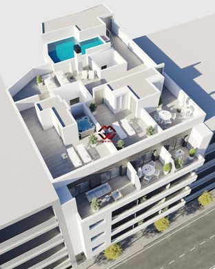 Penthouse in Torrevieja, Alicante