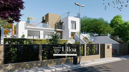 Detached House in Polop, Alicante