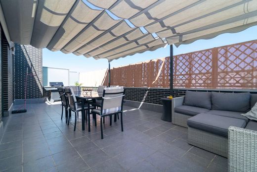 Penthouse in Tres Cantos, Provinz Madrid