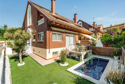 Luxury home in Montcada i Reixac, Province of Barcelona