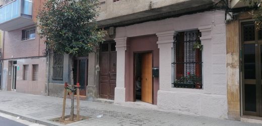 Kamienica w L'Hospitalet de Llobregat, Província de Barcelona