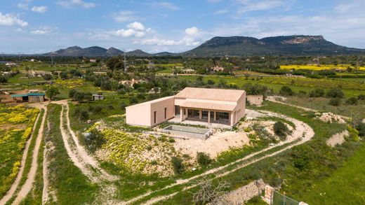 Luxury home in Llucmajor, Province of Balearic Islands