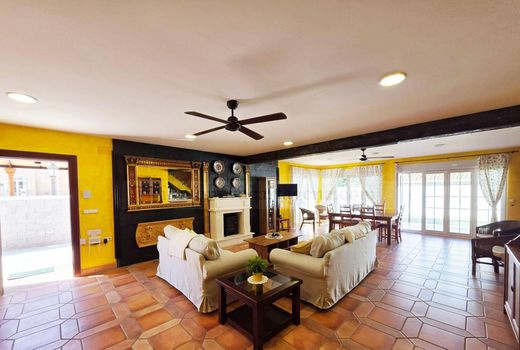 Villa in La Manga del Mar Menor, Murcia