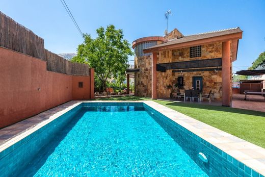 Detached House in Pinos Genil, Granada