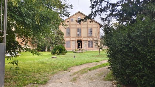 단독 저택 / Cassà de la Selva, Província de Girona