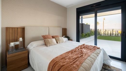 Apartment in Torrevieja, Alicante