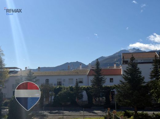 Yunquera, マラガの一戸建て住宅