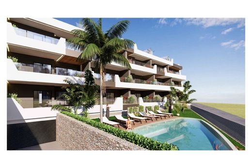 Apartment / Etagenwohnung in Benijofar, Alicante