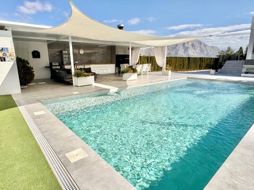 Einfamilienhaus in Orihuela, Alicante