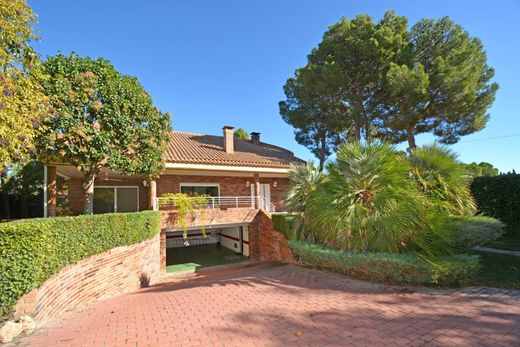 بيت مستقل ﻓﻲ Zuera, Provincia de Zaragoza