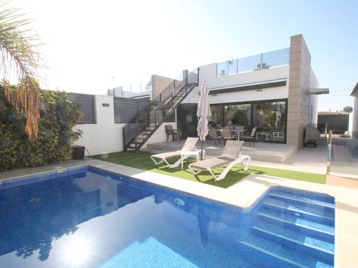 Villa a Torrevieja, Provincia de Alicante