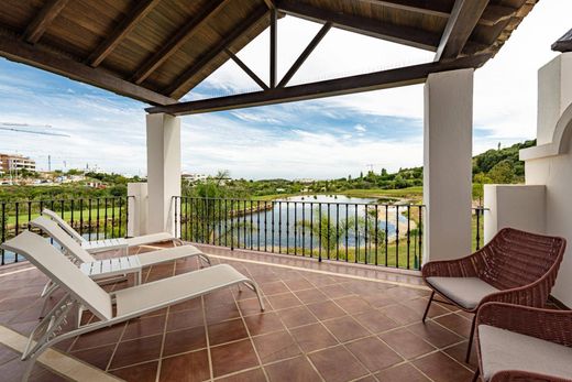 Mehrfamilienhaus in Estepona, Málaga
