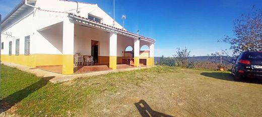Усадьба / Сельский дом, Pozoblanco, Province of Córdoba