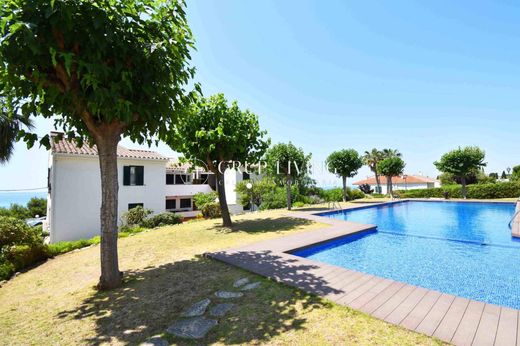 Apartment / Etagenwohnung in Sitges, Provinz Barcelona