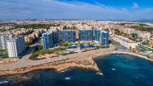 Penthouse in Torrevieja, Alicante