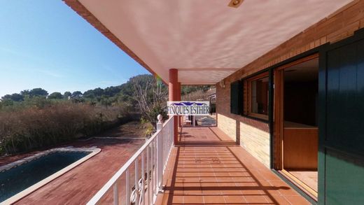 Detached House in Castellvell del Camp, Province of Tarragona