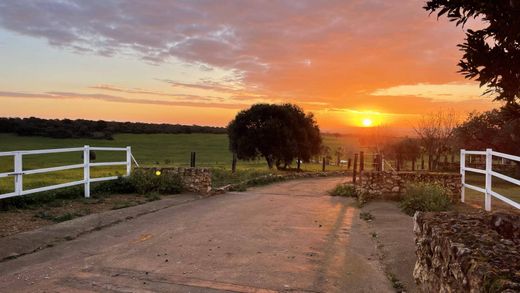 村舍/农舍  Paterna del Campo, Provincia de Huelva