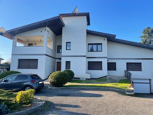 Detached House in Gijón, Province of Asturias