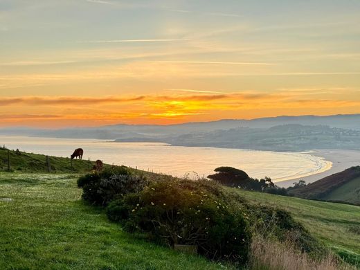 ‏קרקע ב  San Vicente de la Barquera, Provincia de Cantabria