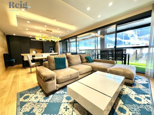 Apartment in Canillo