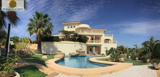 Einfamilienhaus in Benidorm, Alicante