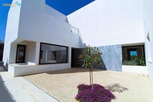 Detached House in Badajoz, Extremadura