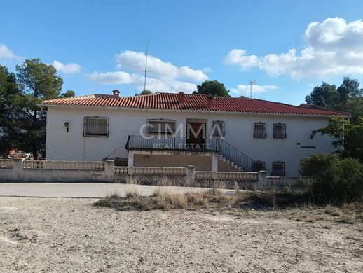 Detached House in la Nucia, Alicante