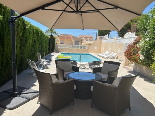 Villa in Ciudad Quesada, Provincia de Alicante