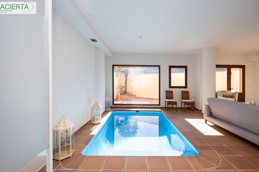 Luxus-Haus in Granada, Andalusien