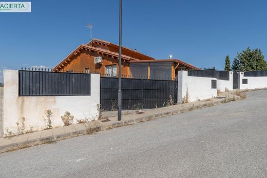 Vrijstaand huis in Cúllar-Vega, Provincia de Granada