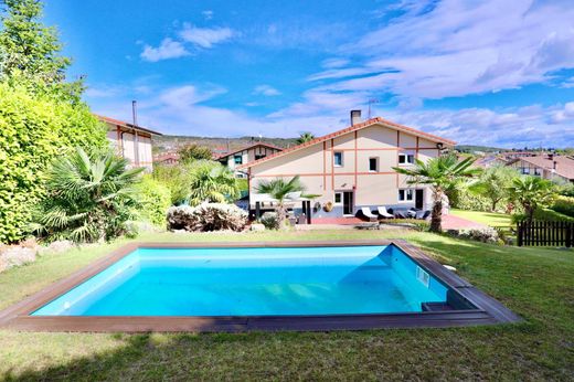 Casa en Nanclares de la Oca, Álava