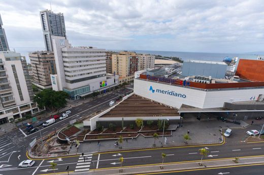 Apartment / Etagenwohnung in Santa Cruz de Tenerife, Provinz Santa Cruz de Tenerife