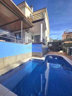 Luxury home in el Masnou, Province of Barcelona