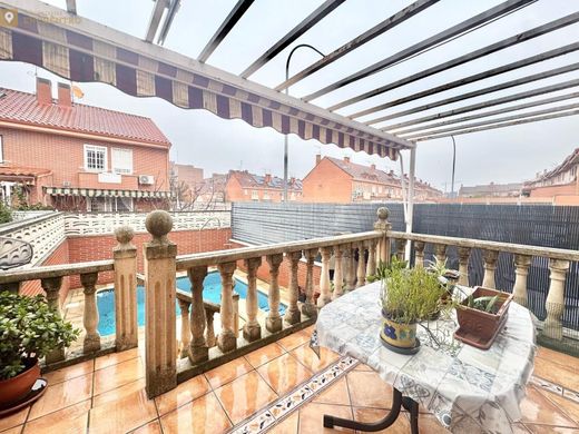 Semidetached House in Móstoles, Province of Madrid