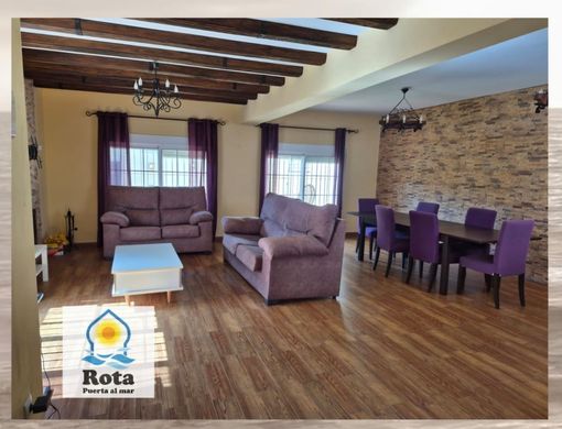 Detached House in Rota, Cadiz