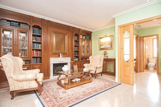 Villa multifamiliale à Fuenlabrada, Province de Madrid