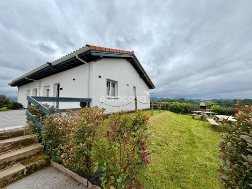 Semidetached House in Comillas, Province of Cantabria