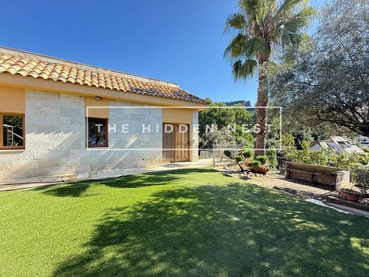 Luxury home in Matadepera, Province of Barcelona