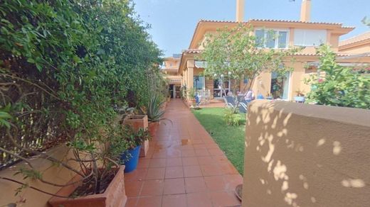 Villa multifamiliale à Puerto Real, Cadix