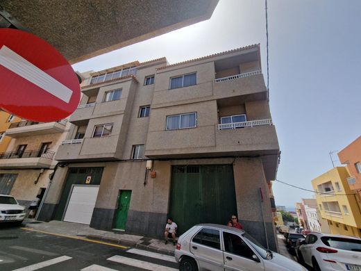 Edificio en San Cristóbal de La Laguna, Santa Cruz de Tenerife