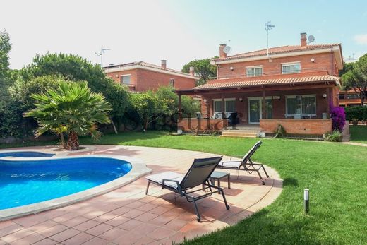 Müstakil ev Gavà, Província de Barcelona