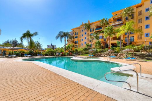 Apartment / Etagenwohnung in Marbella, Málaga