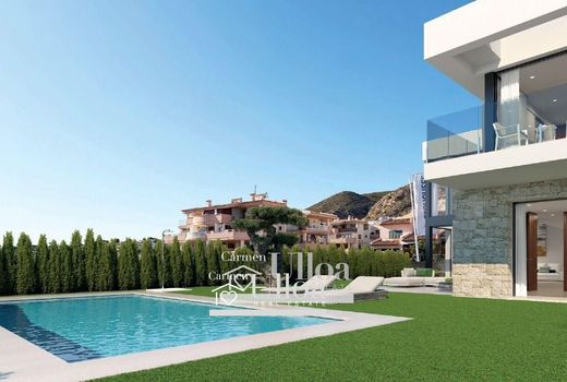 Detached House in Finestrat, Alicante