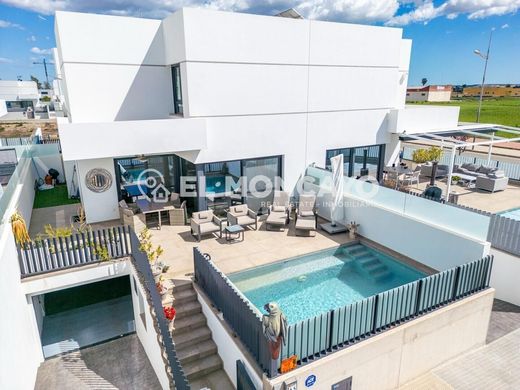 Detached House in Dolores, Alicante
