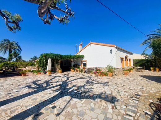 Rustico o casale a La Marina, Provincia de Alicante