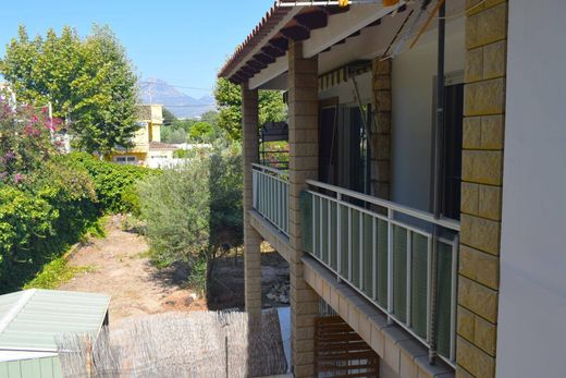 Βίλα σε l'Alfàs del Pi, Provincia de Alicante