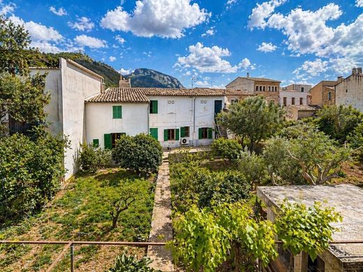 Detached House in Alaró, Province of Balearic Islands